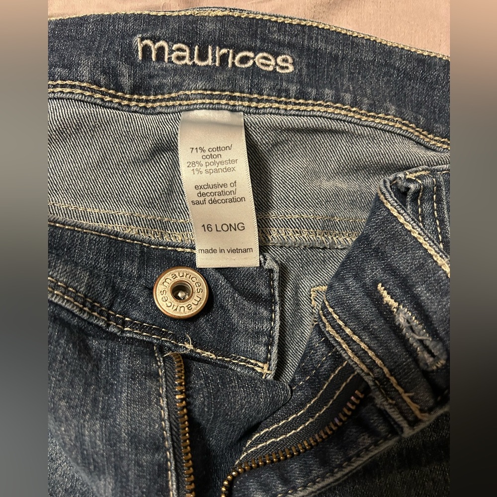 Maurice’s size 16 long Jeans